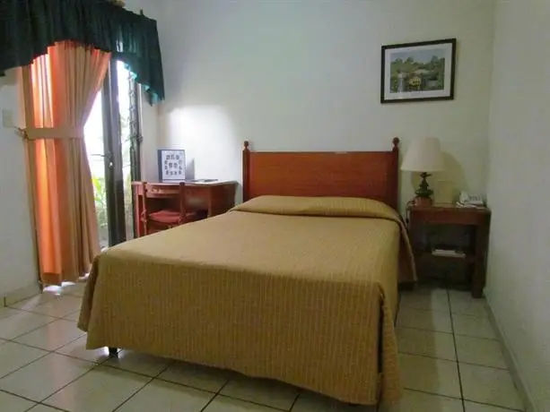 Hotel Villa Serena Escalon 