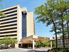 Embassy Suites Crystal City - National Airport 