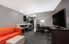 Hawthorn Suites by Wyndham Columbus West 