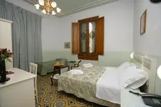 Hotel Desiree Florence 