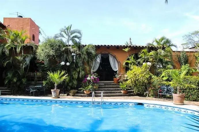 Suites La Hacienda 