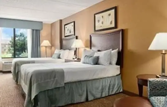 Wingate by Wyndham Fayetteville Fort Bragg 