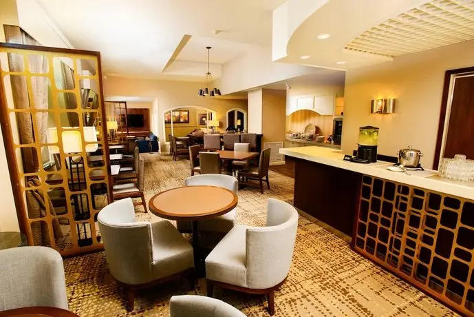 DoubleTree by Hilton Rochester - Mayo Clinic Area 