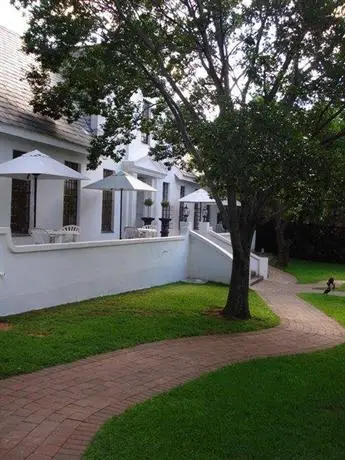 Constantia Guest Lodge 