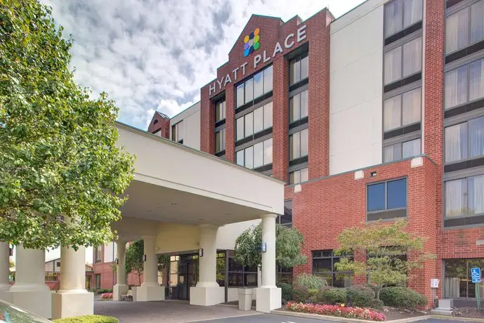 Hyatt Place Pittsburgh Airport