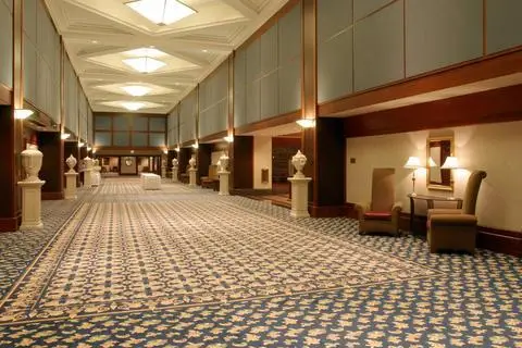 Crowne Plaza Hotel Springfield 