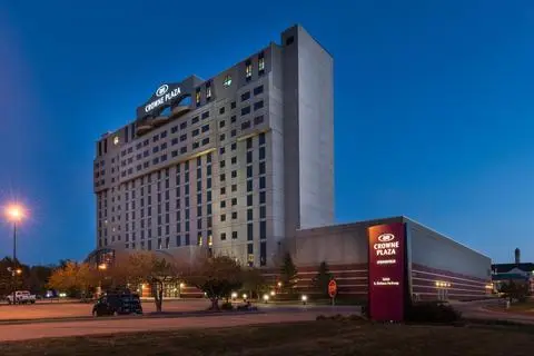 Crowne Plaza Hotel Springfield 