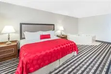 Ramada by Wyndham Springfield North 