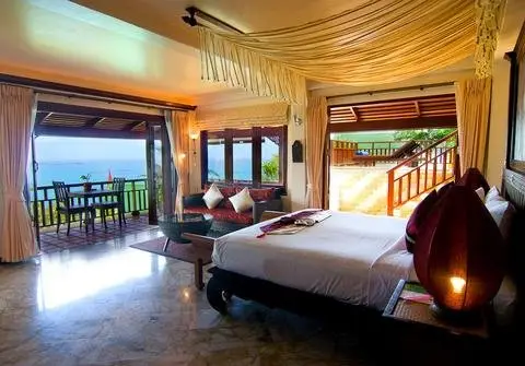 Sandalwood Luxury Villa Resort