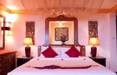 Sandalwood Luxury Villa Resort 