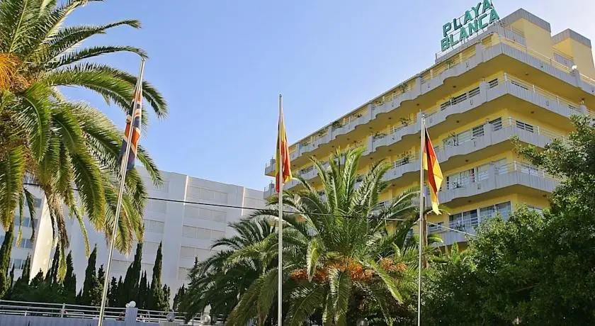 Hotel Playa Blanca 