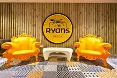 Ryans Ibiza Apartments - Only Adults 