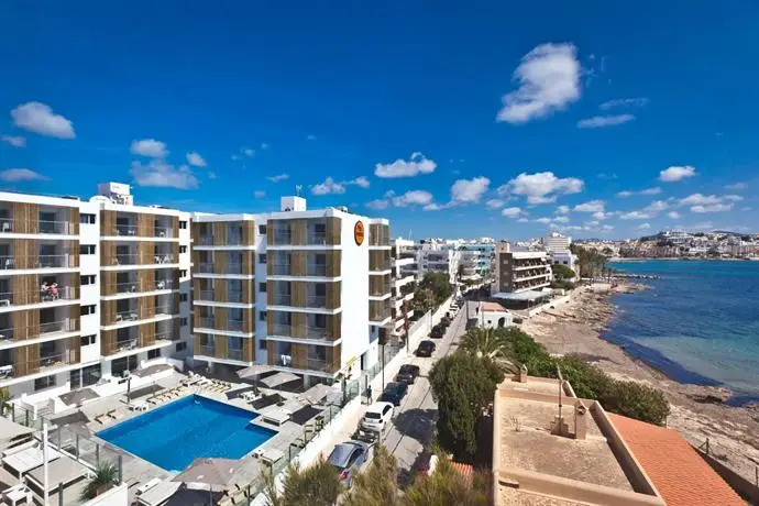 Ryans Ibiza Apartments - Only Adults 