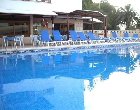 Ryans Ibiza Apartments - Only Adults 