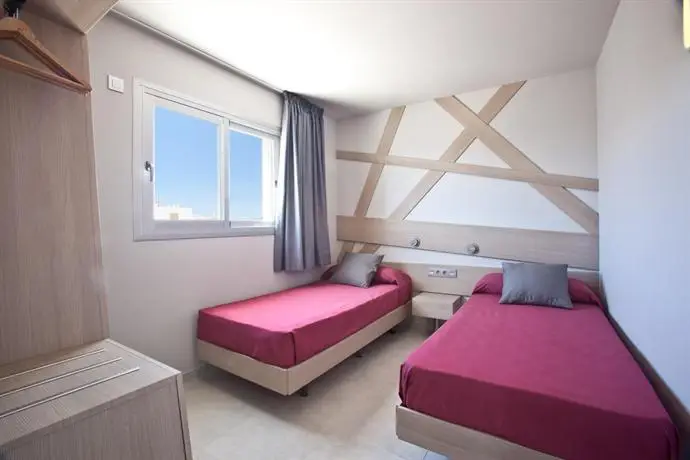 Ryans Ibiza Apartments - Only Adults 