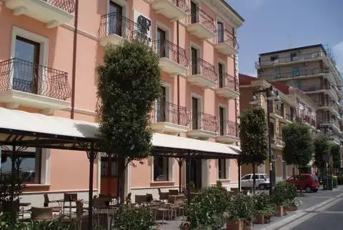 Palazzo Foti Hotel 