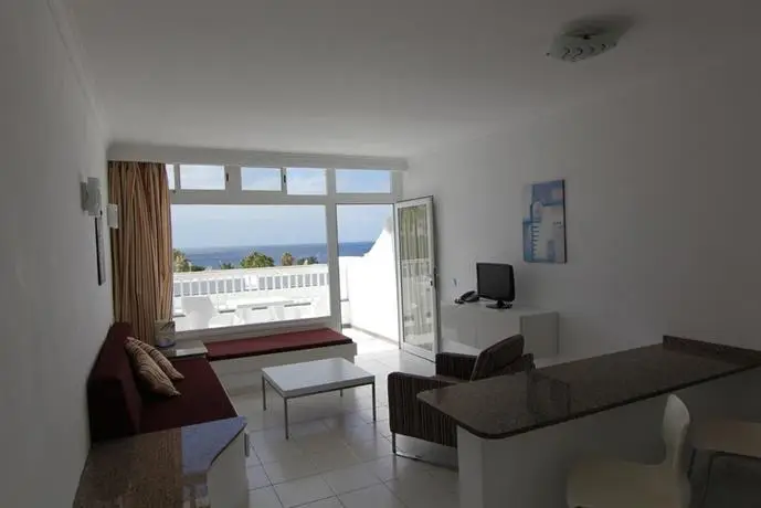 Apartamentos Arena Dorada 