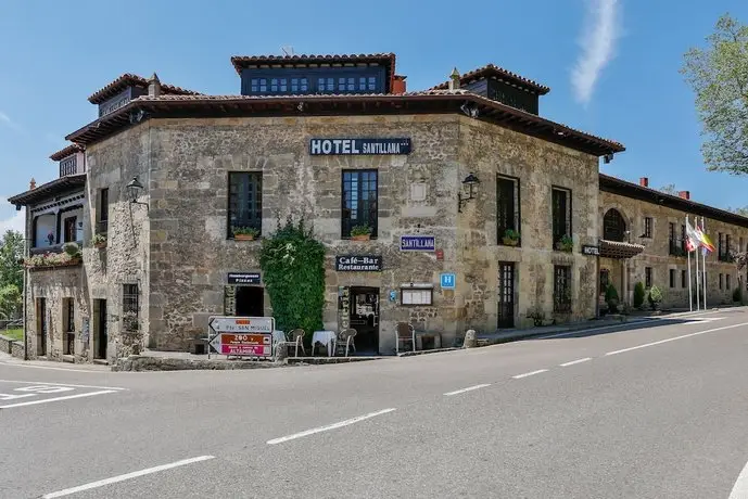 Hotel Santillana