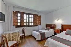 Hotel Santillana 