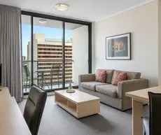 Oaks Brisbane on Charlotte Suites 