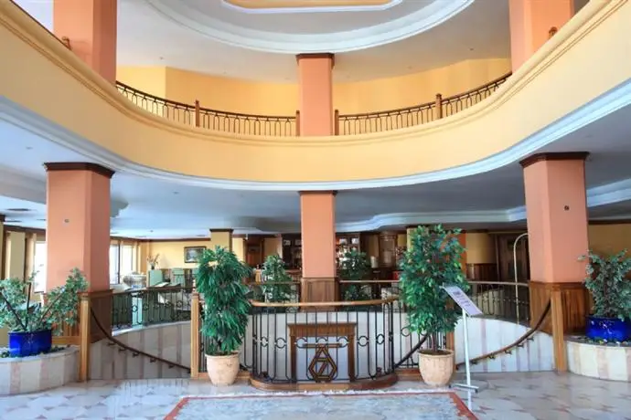 Azka Hotel 