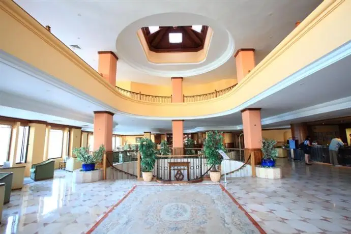 Azka Hotel 