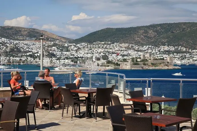 Bodrum Bay Resort - All Inclusive 