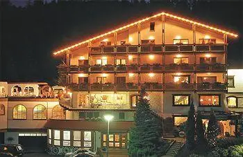 Holzschuh Schwarzwaldhotel