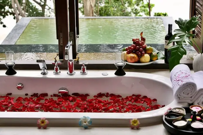 Bhundhari Spa Resort & Villas Samui 