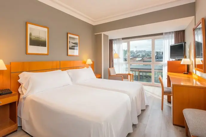 Tryp San Sebastian Orly Hotel 