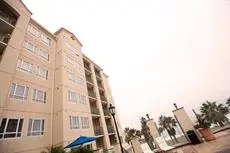 Wyndham Oceanside at the Pier 