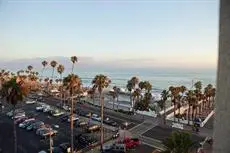 Wyndham Oceanside at the Pier 