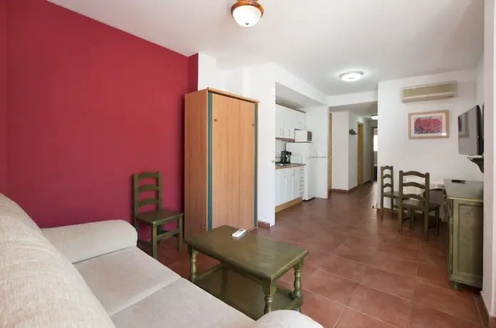 Apartamentos La Fonda 