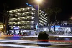 Las Arenas Hotel 