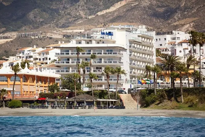 Las Arenas Hotel 