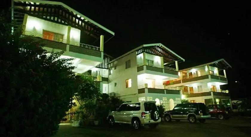 Gem Holiday Beach Resort 