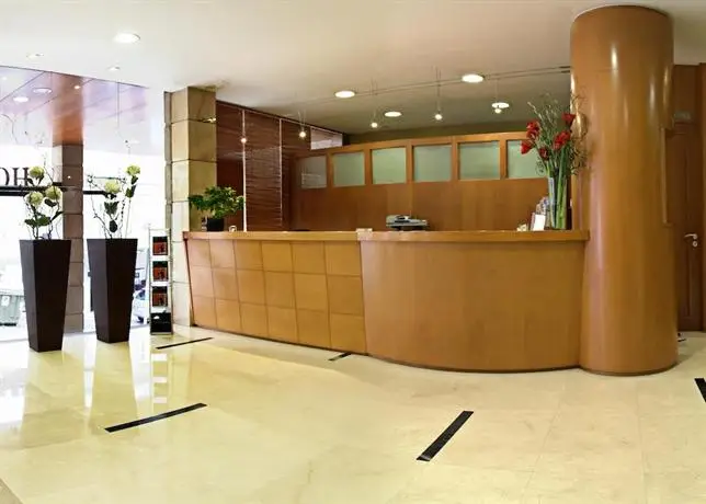 Hotel Sercotel Tres Luces 