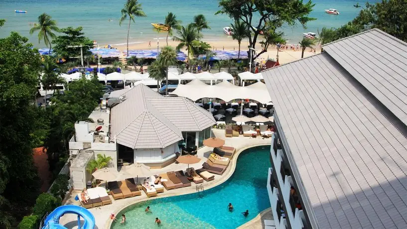 Pattaya Discovery Beach Hotel