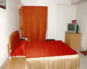 OYO 15359 Hotel Kachandeep 