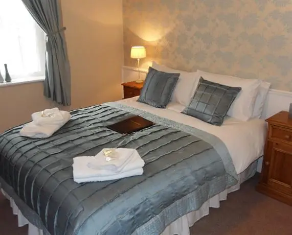 The Moorfield Hotel-Bed and Breakfast