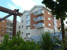 Century Wharf Serviced Apartments 