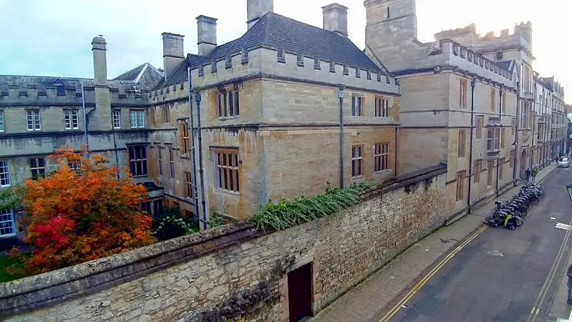 Tower House Guest House Oxford