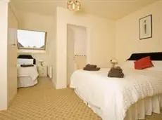 Amber Hill Guesthouse 