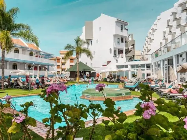 Playa Olid Suites & Apartments