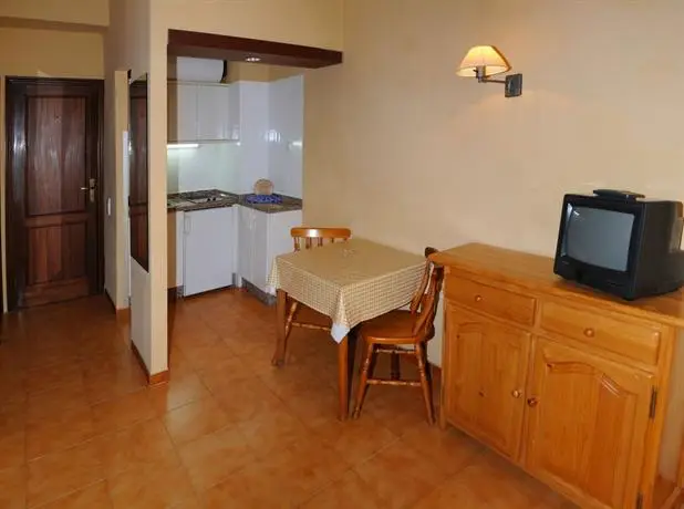 Apartamentos RF Bambi 