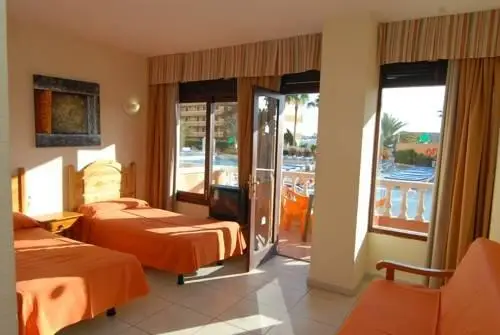 Apartamentos Caribe Playa de las Americas