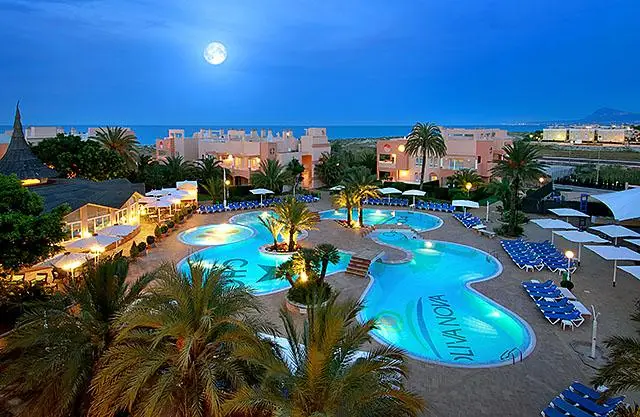 Oliva Nova Beach & Golf Hotel 