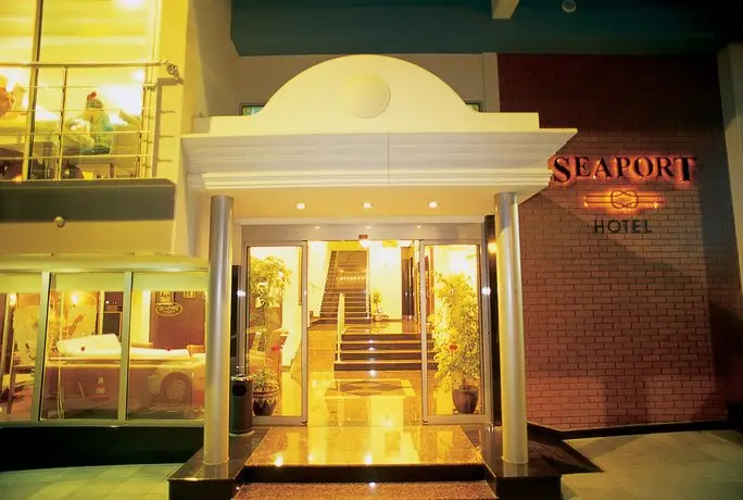 Seaport Hotel 