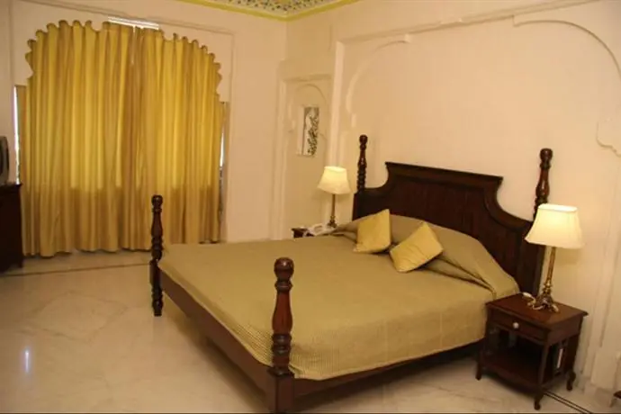 Hotel Swaroop Vilas 