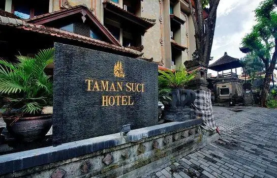 Taman Suci Hotel 